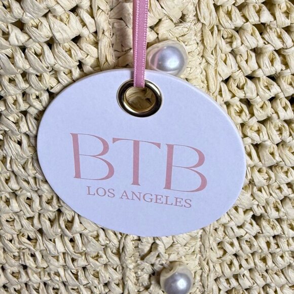 BTB Los Angeles Lisbeth Raffia Tote Unlined Pearl Detail - Picture 9 of 11